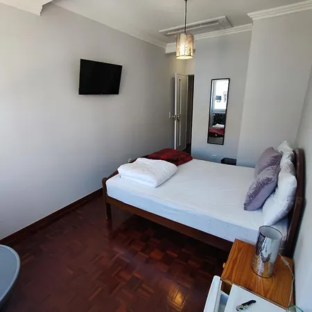 招待所 Apartamento, Com 3 Quartos Penha De Franca Lisboa