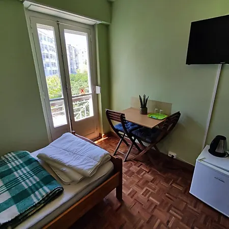 Lisbon, Apartment With 3 Bedrooms, Penha De Franca
