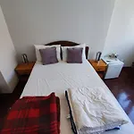 Apartamento, Com 3 Quartos Penha De Franca Lisboa