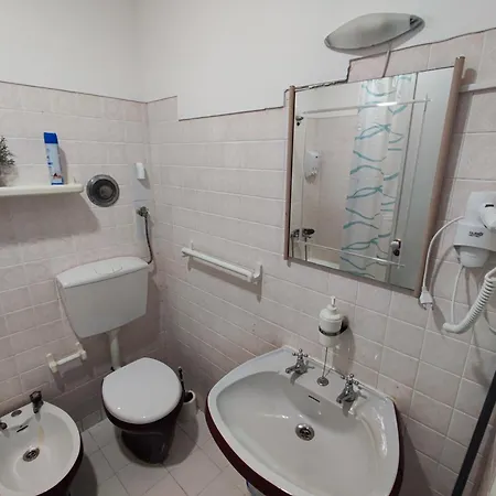 Pensjonat Apartamento, Com 3 Quartos Penha De Franca